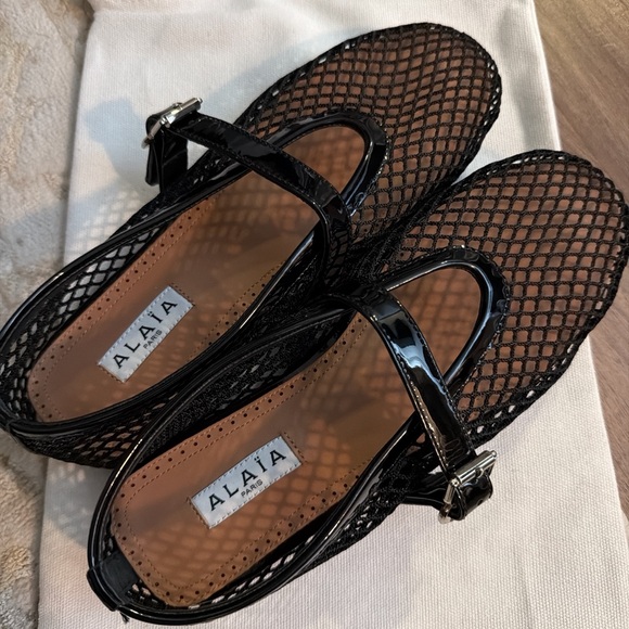 Alaia Black Mesh Flats - Picture 5 of 5